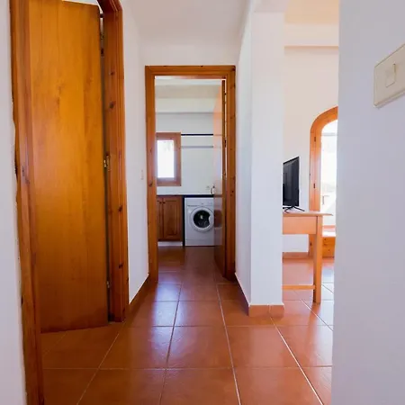 Duplex Es Brucs شقة كالا موريل